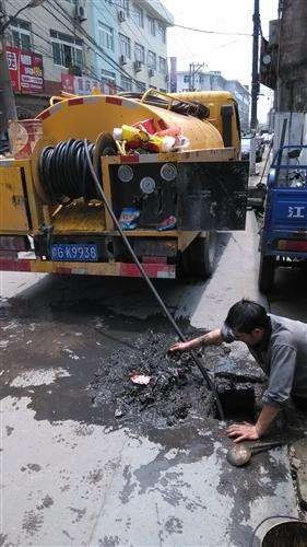 推薦商家 唐山市開(kāi)平清理管道淤泥 工業(yè)管道清洗 選快捷管道疏通